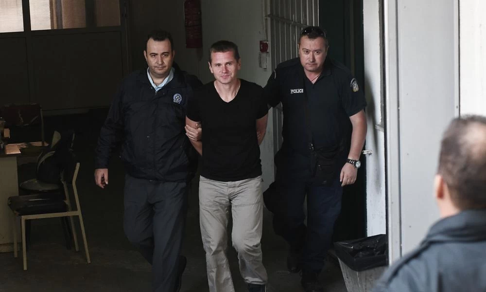 Ζωή Κωνσταντοπούλου: Ο Αλεξάντερ Βίνικ βρίσκεται στην απομόνωση